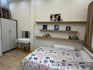 Bán nhà phạm văn hai  gần trường sa  dt 6.3 x 10.5  3 tầng  giá 7.5 tỷ