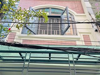 Bán nhà mới hoàng văn thụ  dt 37m2  1 trệt 2 lầu  giá 5.9 tỷ tl