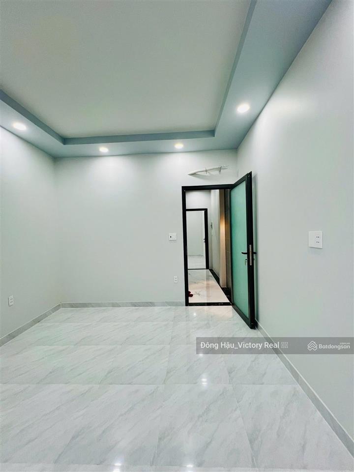 Bán nhà mới 100%  bùi thế mỹ  dt 50m2  1 trệt 2 lầu st  giá 7.68 tỷ tl