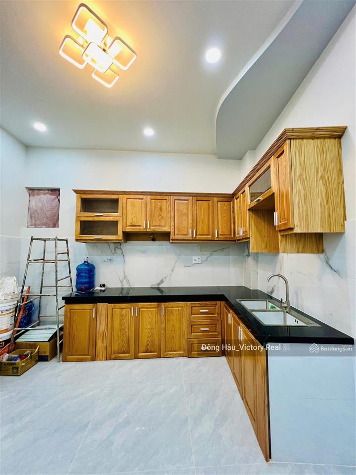 Bán nhà mới 100%  bùi thế mỹ  dt 50m2  1 trệt 2 lầu st  giá 7.68 tỷ tl