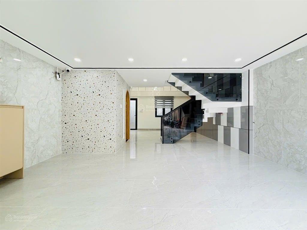 Nhà 5 tầng 78.2m2 sát mặt tiền phan huy ích, gần emart 2, giá chỉ 7.2 tỷ