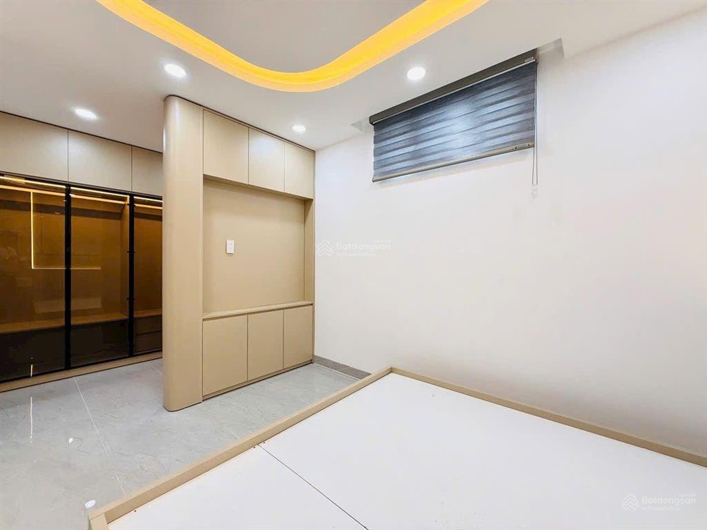 Nhà 5 tầng 78.2m2 sát mặt tiền phan huy ích, gần emart 2, giá chỉ 7.2 tỷ