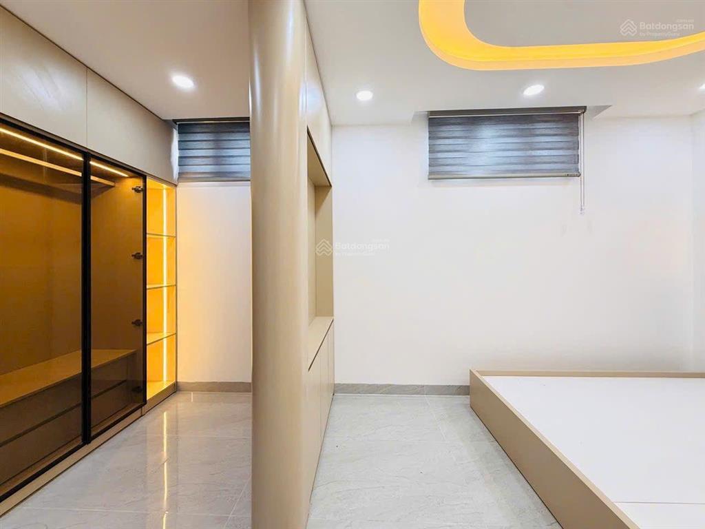 Nhà 5 tầng 78.2m2 sát mặt tiền phan huy ích, gần emart 2, giá chỉ 7.2 tỷ