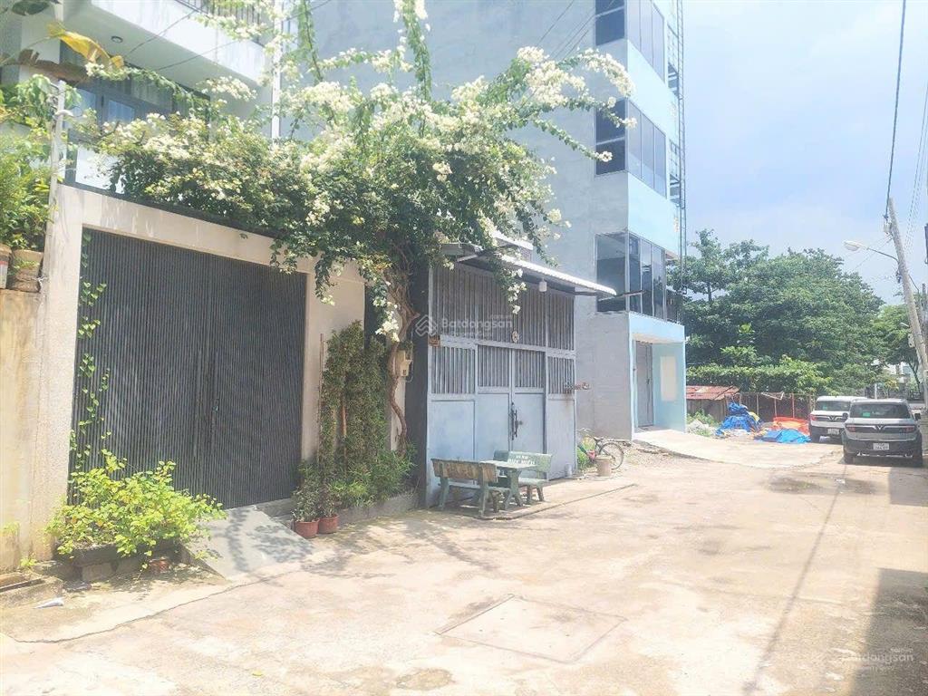 Đất 110m2 full thổ cư, không lộ giới đường thạnh xuân 18, cách ngã 4 ga 500m