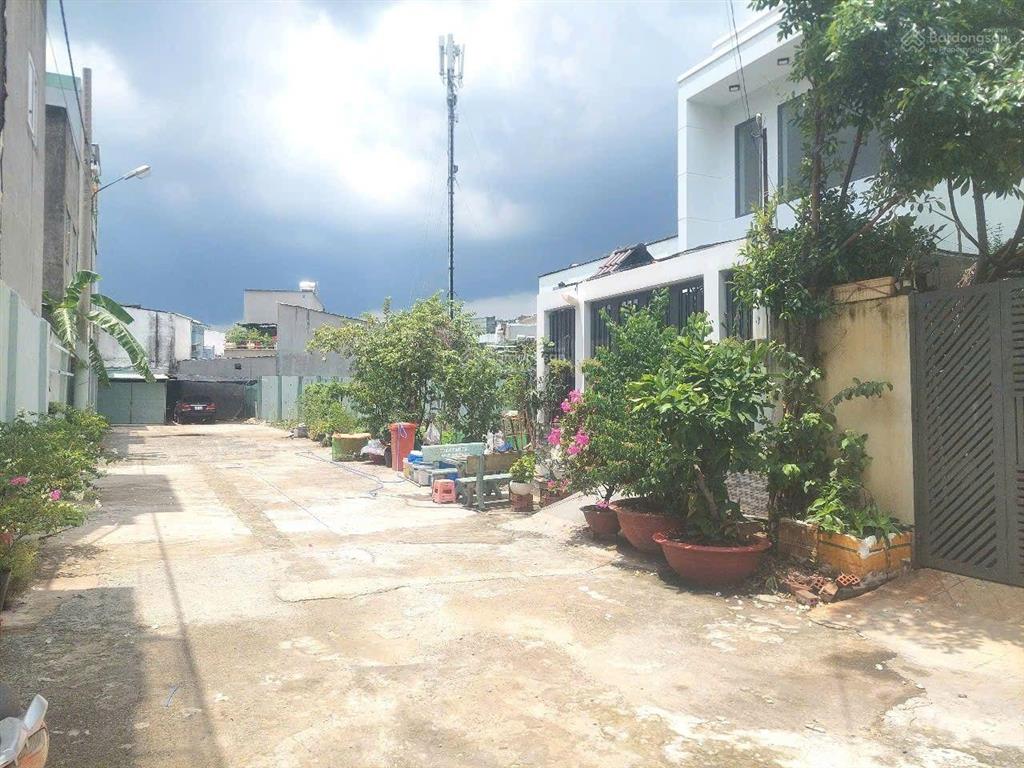 Đất 110m2 full thổ cư, không lộ giới đường thạnh xuân 18, cách ngã 4 ga 500m