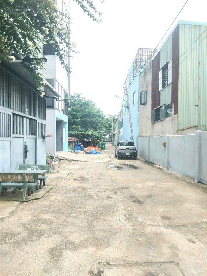 Đất 110m2 full thổ cư, không lộ giới đường thạnh xuân 18, cách ngã 4 ga 500m