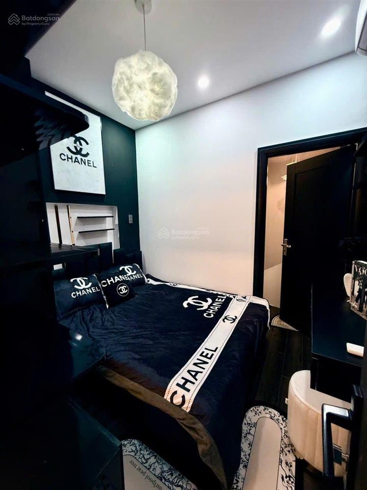 Nhà 1 lầu 17m2 chỉ 40m ra mặt tiền xô viết nghệ tĩnh, ngay vòng xoay hàng xanh