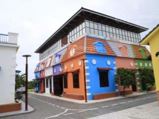 Resort 6000m2 bưng môn  nằm gần sân bay quốc tế long thành. đã trang bị đầy đủ nội thất cảnh quang