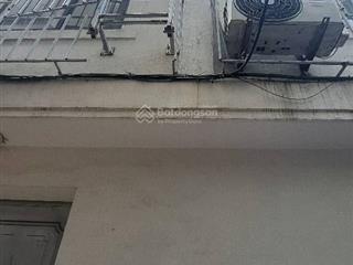 Dòng tiền 30tr/ tháng  6 tầng thang máy  vị trí trung tâm
