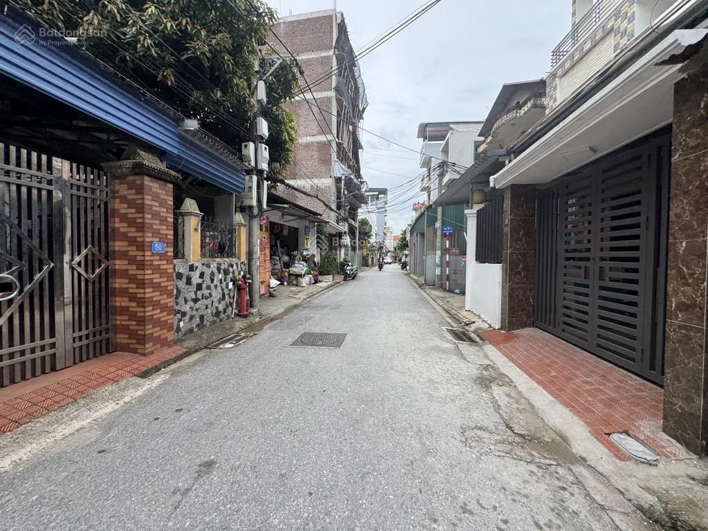 Hạ chào 500 triệu  đất vuông vắn gần trường học, chợ  50m2 chỉ 7,1 tỷ còn bớt
