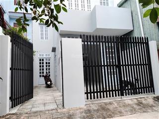 Nhà nguyên căn phạm thế hiển,p7, q8 đường nhựa rộng rãi