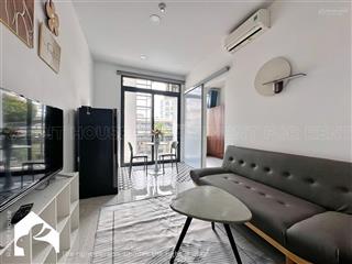 Căn hộ 1 phòng ngủ, full nội thất, thoáng mát  gần nhà ga t3, hoàng hoa thám, tiện qua sân bay