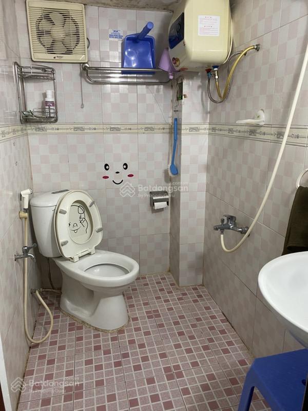 Sát hxh 42m2 2 lầu  2pn phú mỹ bình thạnh  5 tỷx be bé có tl