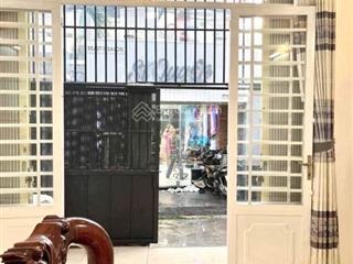 Bán đất tặng nhà c4  2 mặt hẻm thông  ở ngay  63m2 2pn  sát mặt tiền  chỉ 6.3 tỷ có tl