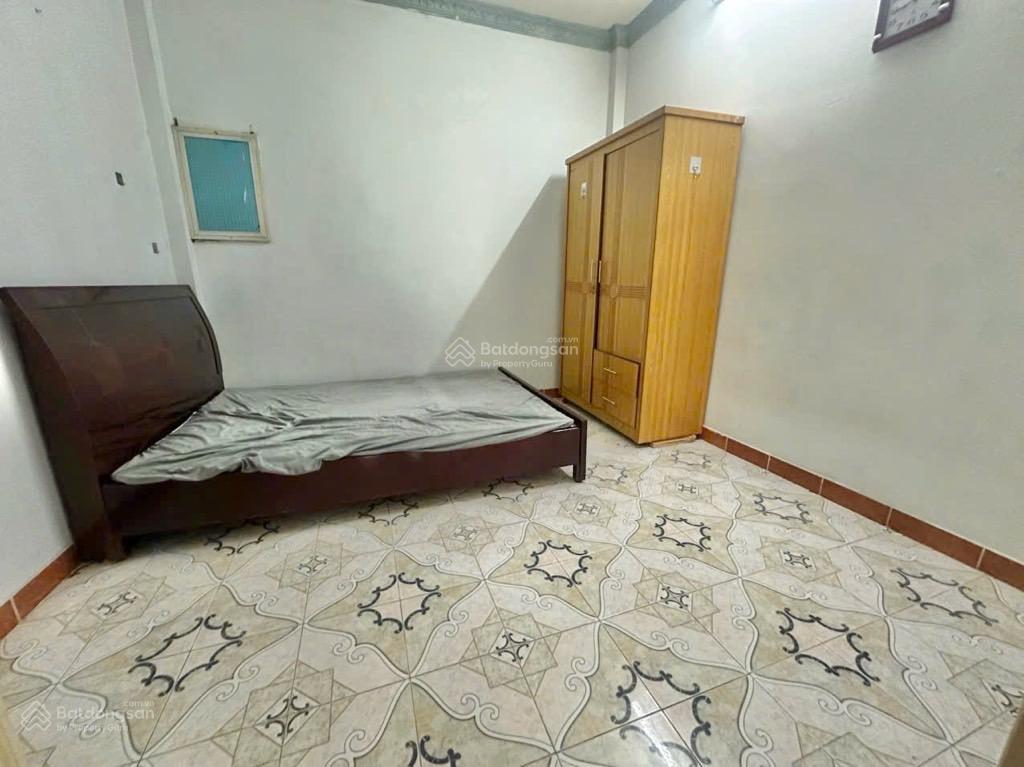 Ngay phan xích long gần mặt tiền  2 lầu btct  2pn  dòng tiền 12tr/tháng  5.5 tỷ