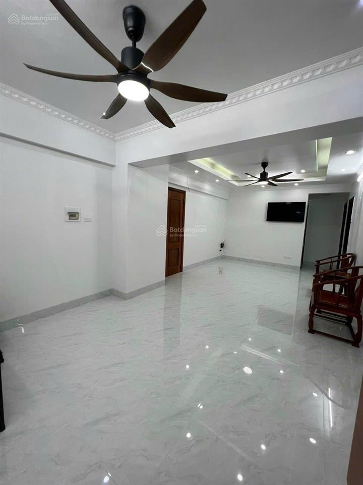 Bán căn hộ chung cư oct1 bắc linh đàm, 85m2, 3 ngủ giá 5.2 tỷ