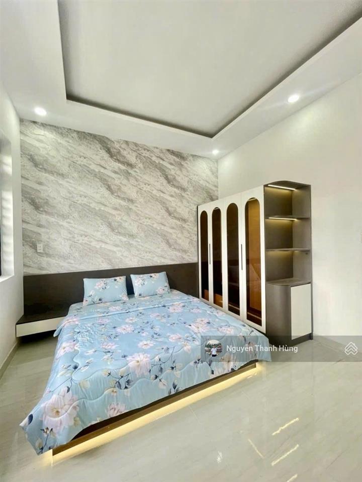 Bán nhà 3 tầng đúc hẻm xe hơi lê văn khương q12, giá rẻ 5,15 tỷ, diện tích 65m2 (4,2x16)