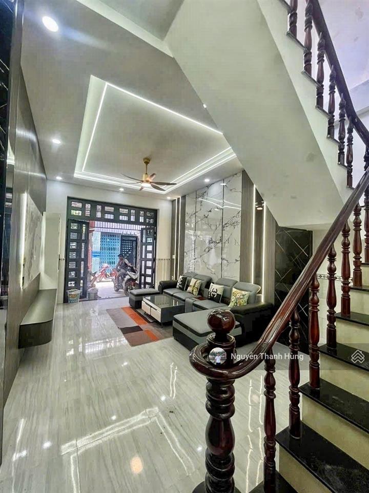 Bán nhà 3 tầng đúc hẻm xe hơi lê văn khương q12, giá rẻ 5,15 tỷ, diện tích 65m2 (4,2x16)