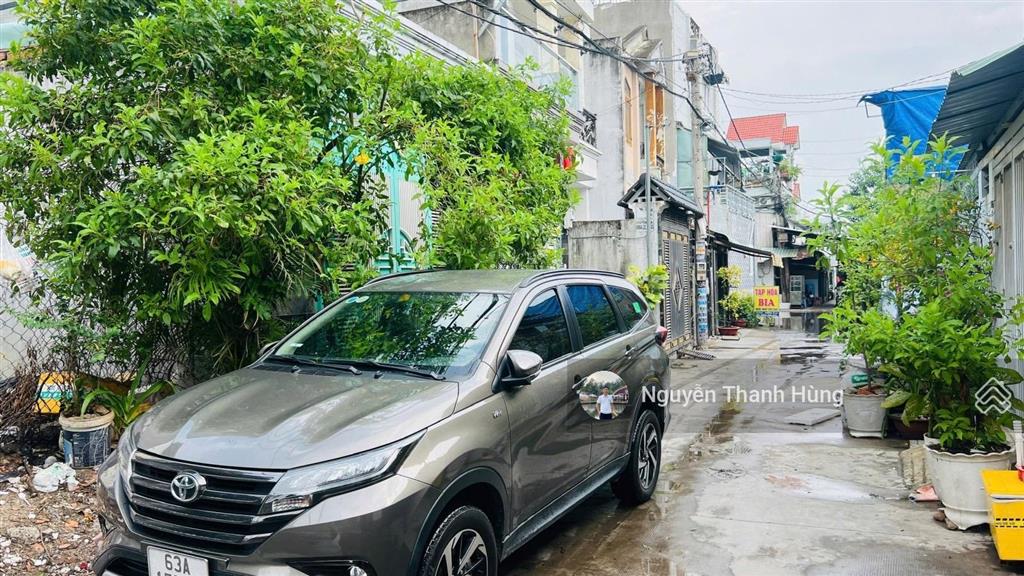 Bán lô đất hẻm xe hơi ht44 quận 12 giá rẻ 4,55 tỷ
diện tích 103m2 (4,5x23)