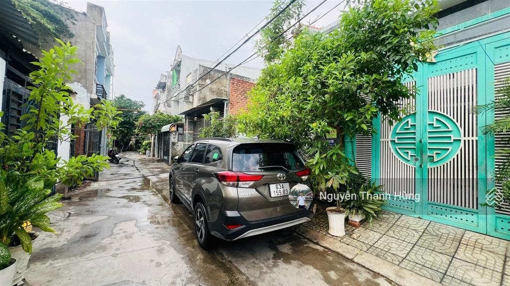 Bán lô đất hẻm xe hơi ht44 quận 12 giá rẻ 4,55 tỷ
diện tích 103m2 (4,5x23)