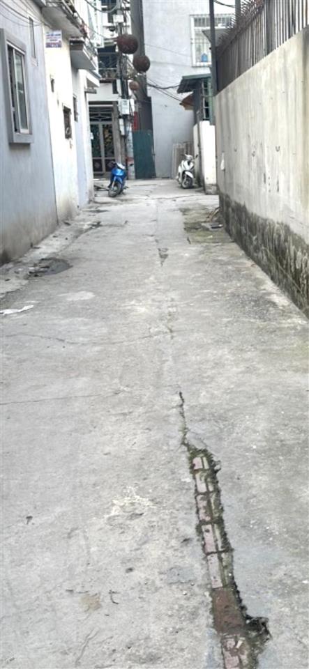 Nhà mới koong phân lô ô tô đỗ cửa full công năng gần phố nhiều tiện ích xung quanh