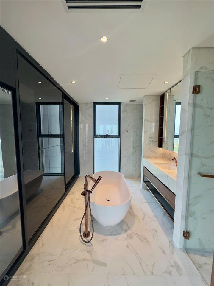 Duy nhất 1 slot căn hộ 3pn  căn góc đầu hồi  view sông sg  nội thất cơ bản, giá chỉ 43 tỷ all in