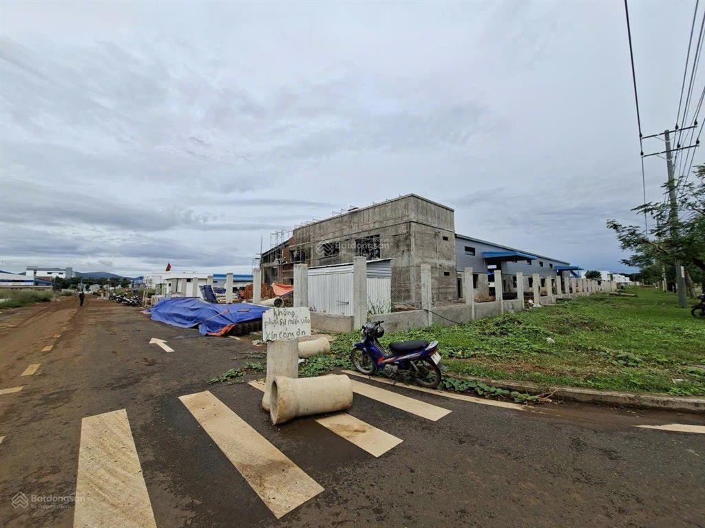 Cho thuê 10200m2  kho, nhà xưởng khu công nghiệp  nhơn trạch, đồng nai
