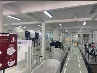 Cho thuê nhà mặt tiền đường 3/2, gần ngã tư trần hoàng na
