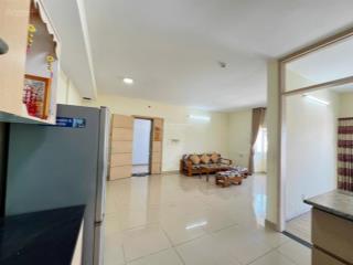 Chính chủ cần tiền bán cc oriental plaza 104m2 3pn 2wc ntcb đang cho thuê sẵn dòng tiền hàng tháng