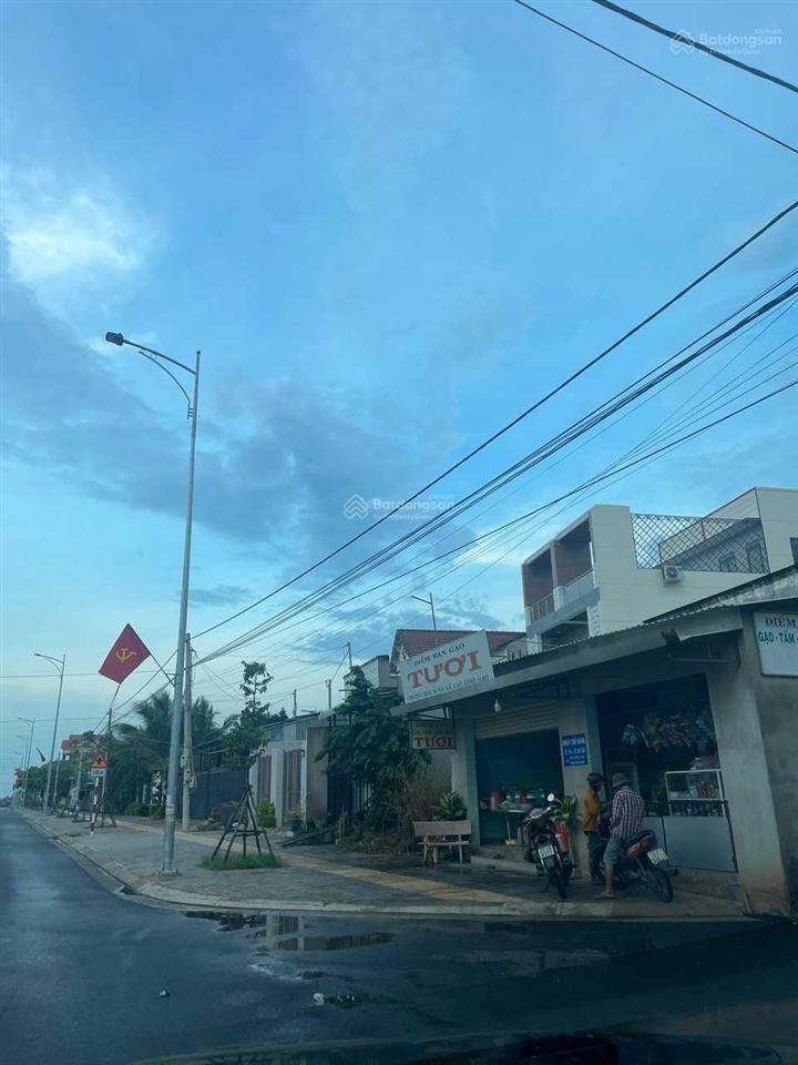 Chính chủ 100%mặt tiền 4m tỉnh lộ 52 đủ sổ nhiều thổ cư