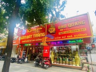 Góc 2 mặt tiền võ thị sáu  hai bà trưng, quận 1. dt 9.5 x 18m, hợp đồng thuê 160 triệu  giá 45 tỷ