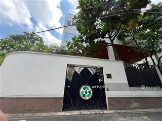 Bán biệt thự hxh pasteur, p6 quận 3  dt 25x20m (599m2) 3 tầng  sân vườn  giá 120 tỷ (chính chủ)