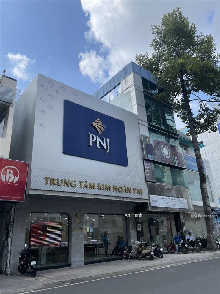 Giảm giá bán gấp! bán nhà mặt tiền nguyễn thị minh khai. dt 20x 35( ctxd 2 hầm 12 tầng) giá 285 tỷ