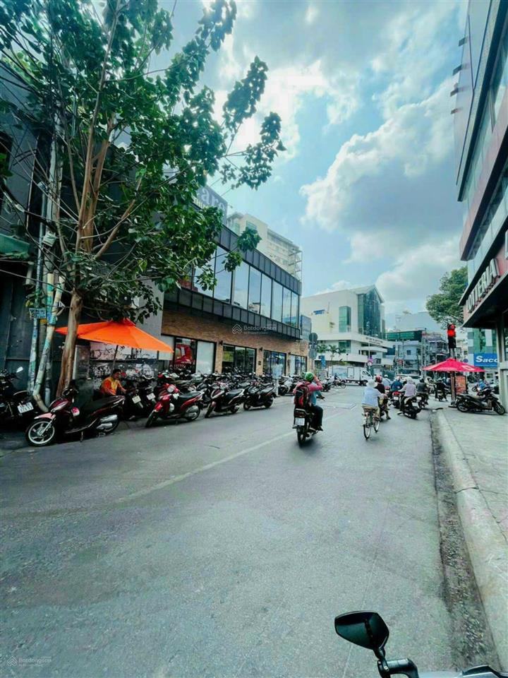 Bán mặt tiền ngang gần 6m kinh doanh cực sung đường a4  k300, tân bình. 4 tầng mới. giá 23.5 tỷ tl
