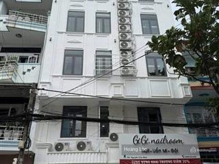 Bán gấp khách sạn 27 phòng dòng tiền 150tr/tháng ngay k300, tân bình, 767m2 sử dụng. chỉ 37 tỷ tl