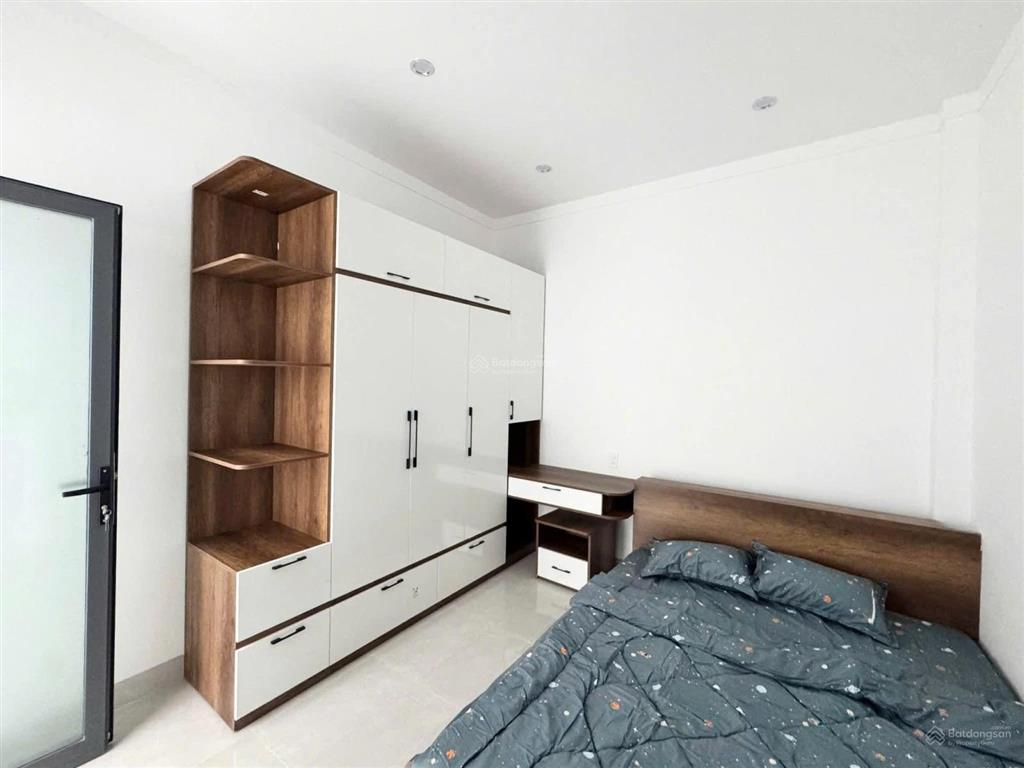 Nhà + đất nền sổ sẵn thổ cư 100% nằm ở cổng 11, p. phước tân biên hòa đường nhựa 8m