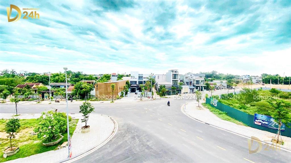 Đất biệt thự 725m mặt tiền đường nguyễn lộ trạch, trực diện dự án phú xuân city