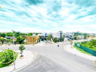 Đất biệt thự 725m mặt tiền đường nguyễn lộ trạch, trực diện dự án phú xuân city