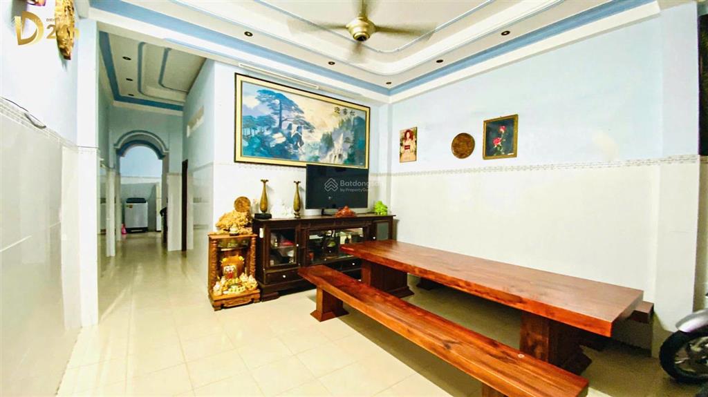 Nhà 03 tầng mặt tiền đường nguyễn phong sắc giao nhau trường chinh kinh doanh sầm uất