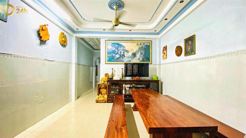 Nhà 03 tầng mặt tiền đường nguyễn phong sắc giao nhau trường chinh kinh doanh sầm uất