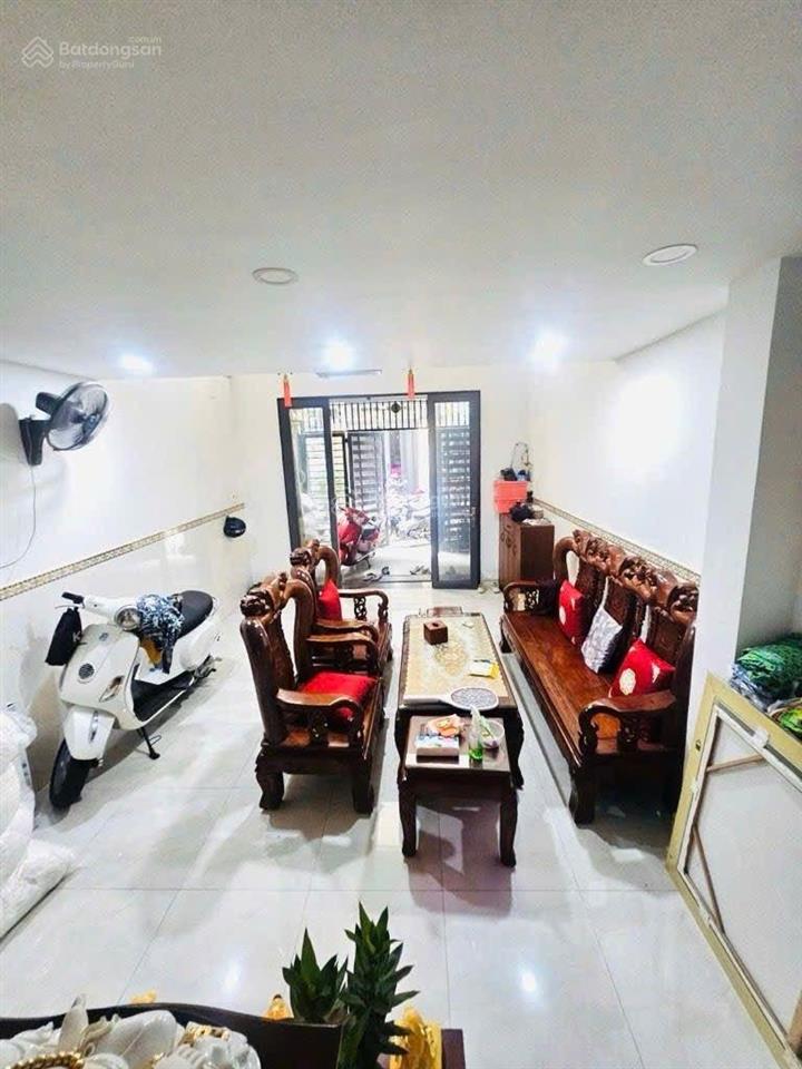 Xe hơi đỗ cửa  phú thọ hòa, tân phú  5tầng còn mới đẹp  67m2  hxh  ngay trung tâm kd siêu vip