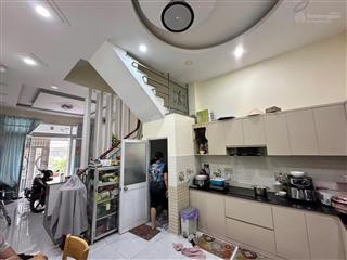 Nhà lý phục man đẹp miên man quận 7, hàng xóm tri thức, 4.1x10.9m, 3 tầng, 3 tỷ 680