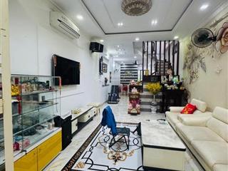 Quận 7  sát vincom trần trọng cung  64.8m2  nội thất lung linh  4 tỷ 7