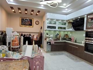 Quận 7  nguyễn thị thập  94.1m2  nội thất đặc biệt đẹp  mặt tiền hiếm  7 tỷ 9