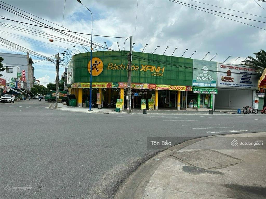 Cần bán miếng đất 45m2  gần bv quốc tế hạnh phúc  gần quốc lộ 13  gần bờ bao sông