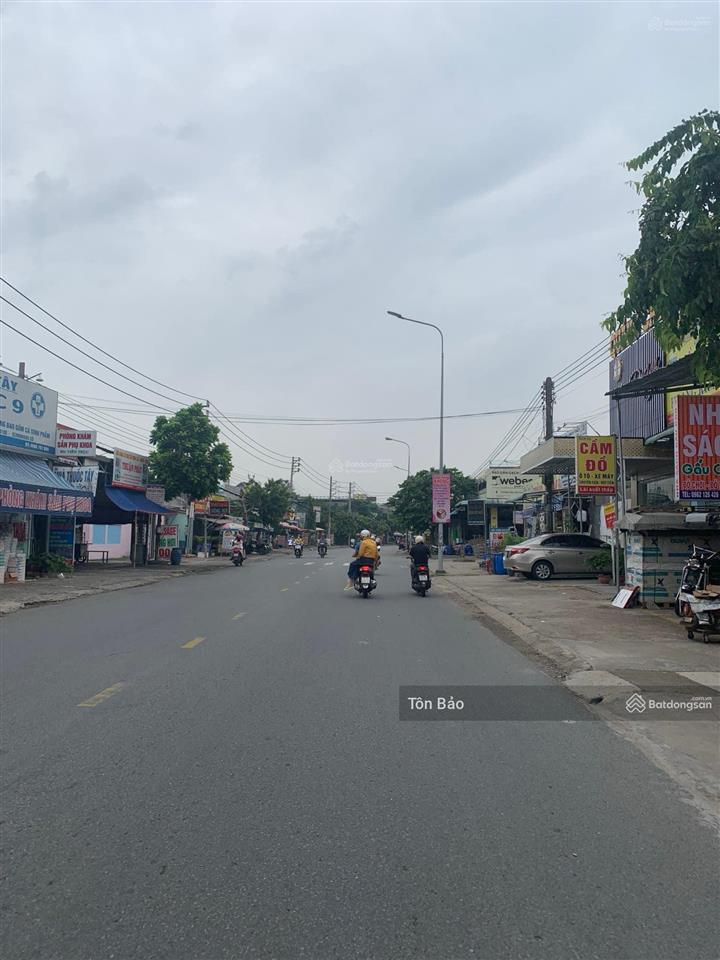 Cần bán miếng đất 45m2  gần bv quốc tế hạnh phúc  gần quốc lộ 13  gần bờ bao sông