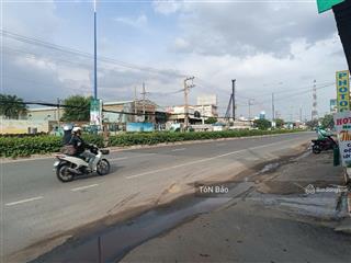 Bán lô đất 90m2(6x15m)  gần quốc lộ 13  đất ngang 6m  gần bv hạnh phúc