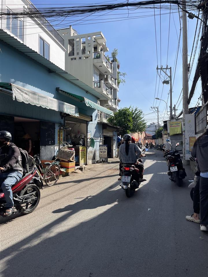 Chủ gửi bán lô đất hẻm đường 39 phường bình trưng tây gần chợ tự phát khu dân cư sầm uất