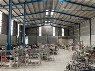 Cho thuê kho xưởng 1.400m2 có pccc, mt đường quốc lộ 91b nguyễn văn linh, p. thới an đông