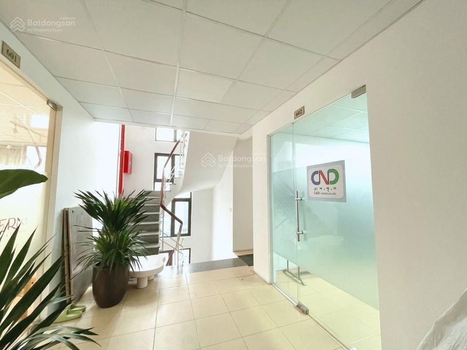 Cho thuê văn phòng 30m2 tại trường chinh  thanh xuân  ngã tư vọng giá chỉ 5,6tr / tháng